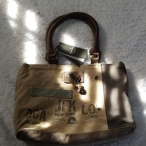 Myra Bag